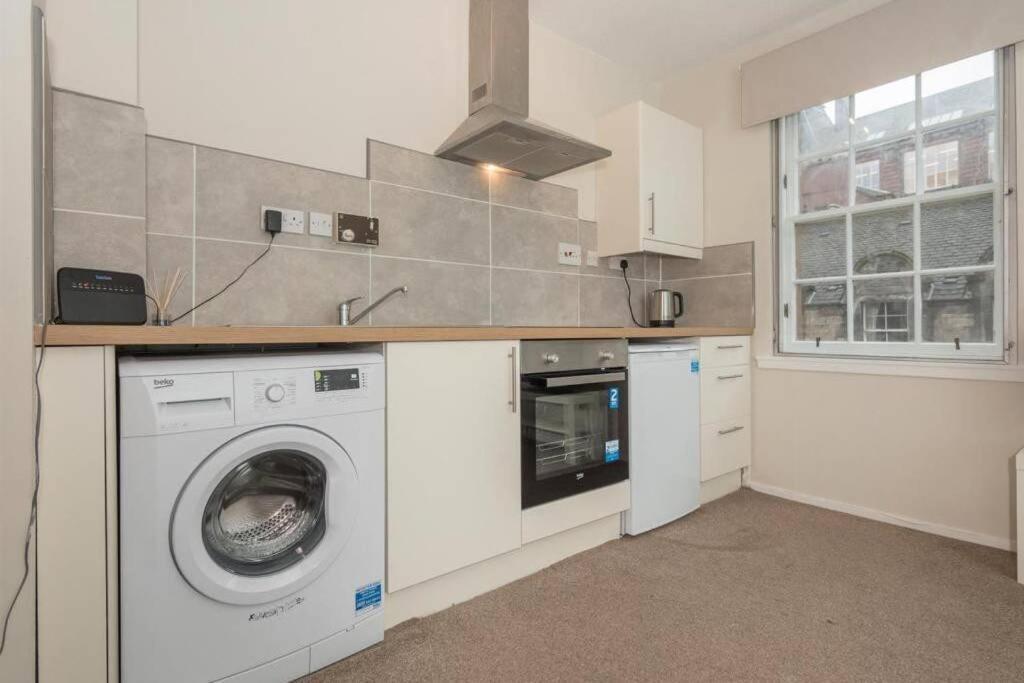 One Bedroom Websters Land Flat - Grassmarket Edinburgh Exterior foto